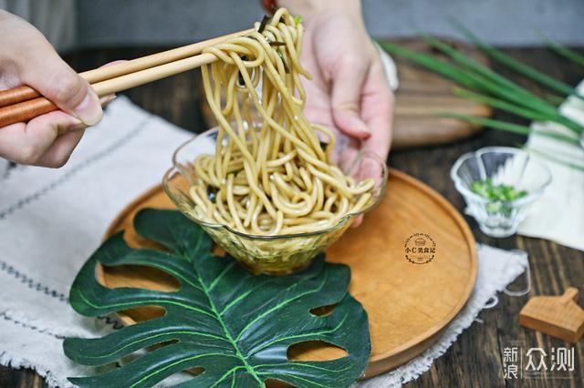 港股午评|恒生指数早盘涨0.19% 锂矿股涨幅靠前