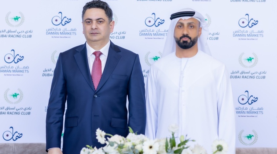 夜幕下的守护者：水文尖兵梅江彻夜战洪峰