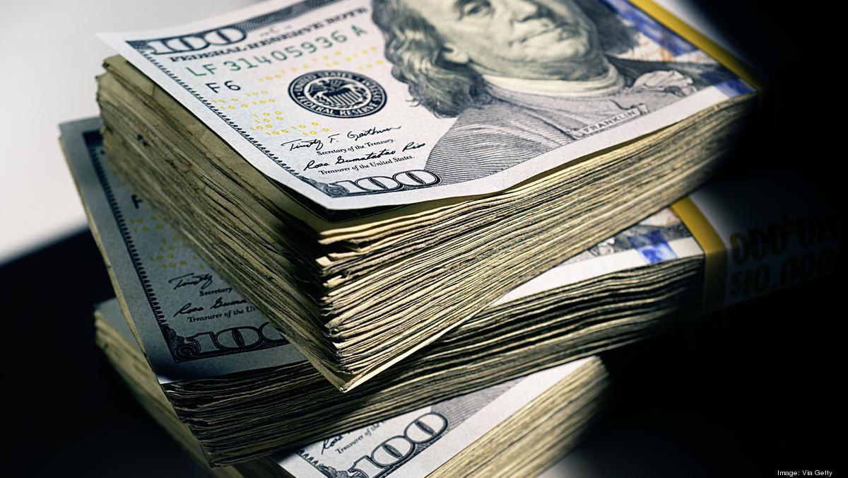 孙颖莎/王曼昱夺得WTT欧洲大满贯瑞典站女双冠军